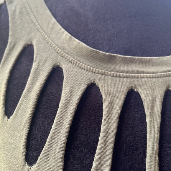 Torrid‎ vintage cotton jersey slashed out details - Picture 4 of 6